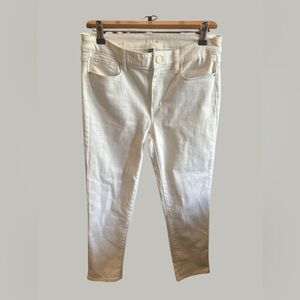 White House Black Market Women's Size 4 The Slim Crop Jeans in White Size 4